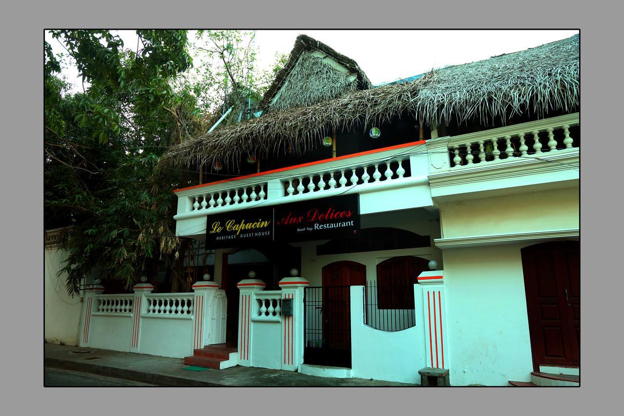 Le Capucin Hotel Pondicherry Bagian luar foto